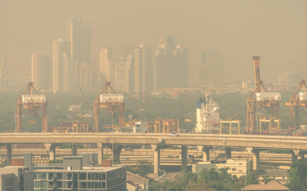 India World's Third Most Polluted Country; Delhi Worst Capital City in Air Quality Again